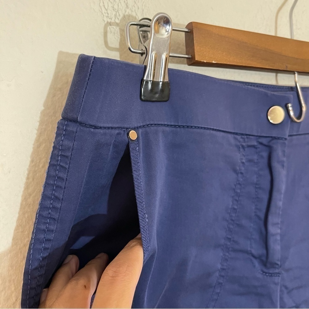 Chico’s Roll Tab Cuff Crop Cargo Pants Women Size 00 Blue Pockets - Picture 8 of 12